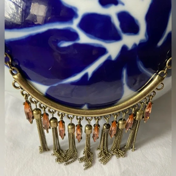 Two Statement Necklaces, Both Unmarked, Retro Costume Jewelry, 1 Gold & 1 Bronze - Picture 12 of 16